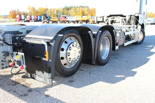 Mercedes-Benz Actros 2548LL HUBRAHMEN - Kontejnerski tovornjak/ Tovornjak z zamenljivim tovoriščem: slika 5 Mercedes-Benz Actros 2548LL HUBRAHMEN - Kontejnerski tovornjak/ Tovornjak z zamenljivim tovoriščem: slika 5