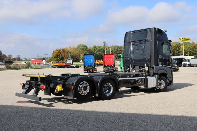 Mercedes-Benz Actros 2553 L - Kontejnerski tovornjak/ Tovornjak z zamenljivim tovoriščem: slika 3 Mercedes-Benz Actros 2553 L - Kontejnerski tovornjak/ Tovornjak z zamenljivim tovoriščem: slika 3
