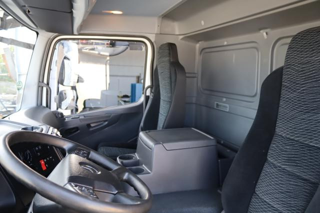 Tovornjak s ponjavo Mercedes-Benz Atego 1527 L: slika 8