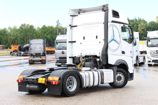 Mercedes-Benz Actros 1845LS SCHUBBODEN - Vlačilec: slika 4 Mercedes-Benz Actros 1845LS SCHUBBODEN - Vlačilec: slika 4