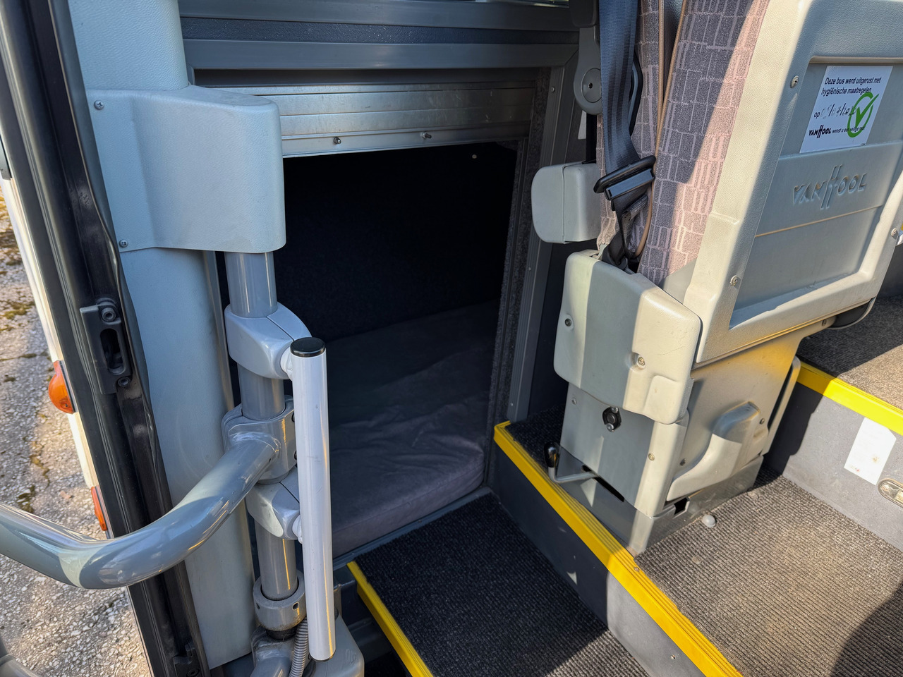 Potovalni avtobus Van Hool EX17H: slika 13