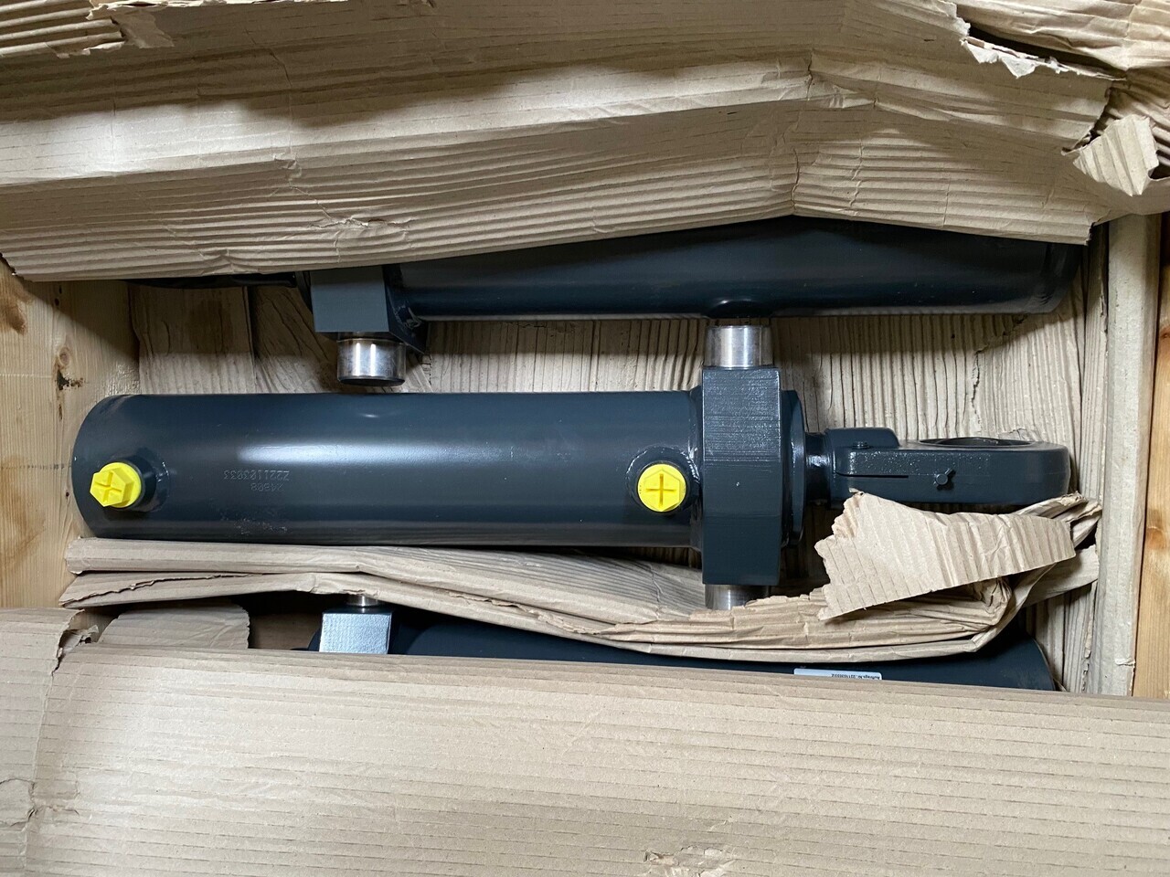 O&K Terex RH90 RH120 RH170 RH200 Ladder cylinder 3688045 4024713 534-5557 - Rezervni deli za Tovornjak: slika 1 O&K Terex RH90 RH120 RH170 RH200 Ladder cylinder 3688045 4024713 534-5557 - Rezervni deli za Tovornjak: slika 1