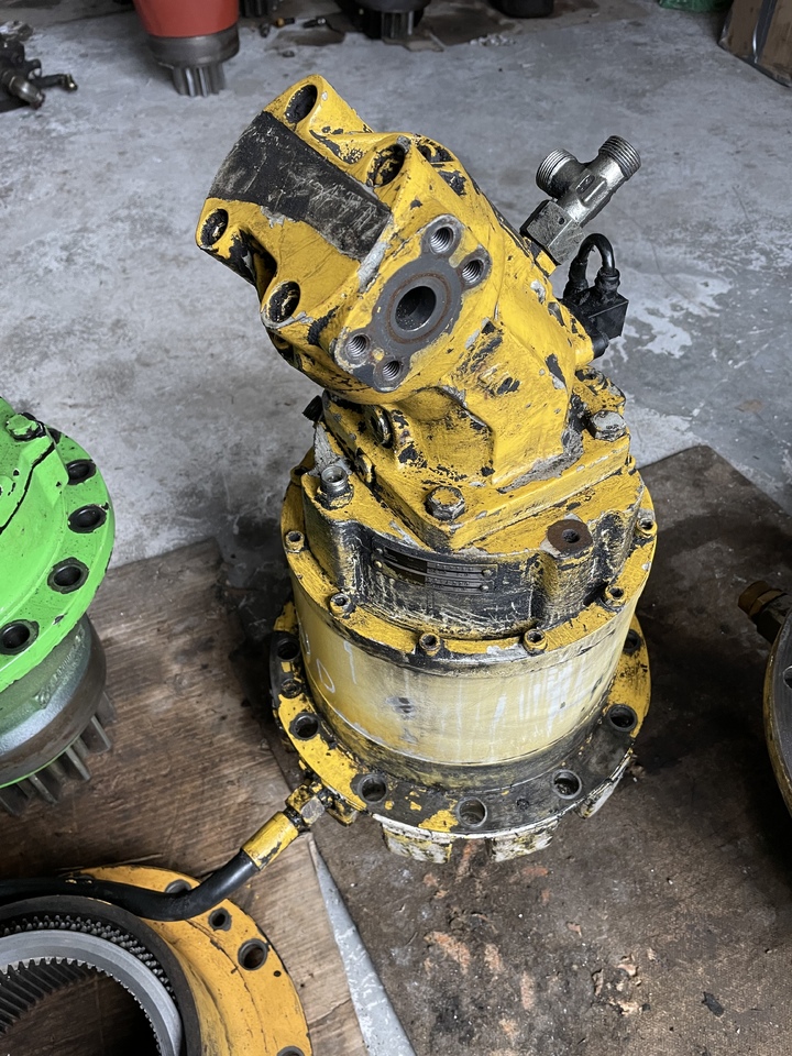 NEW HOLLAND Mh plus - Nihajni motor za Bager: slika 1 NEW HOLLAND Mh plus - Nihajni motor za Bager: slika 1