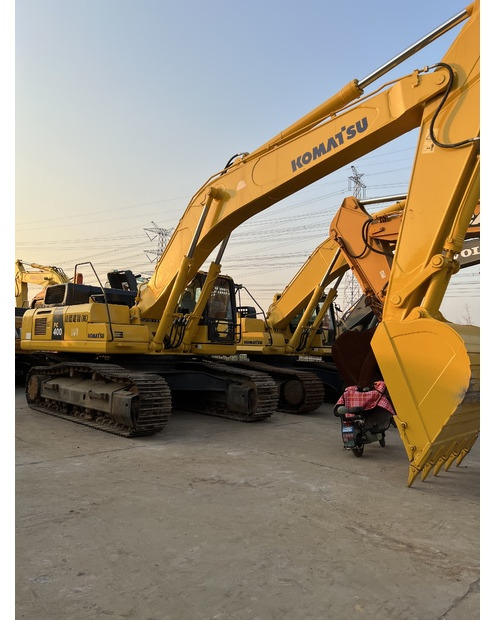 2020 Komatsu PC400-8 - Bager goseničar: slika 2 2020 Komatsu PC400-8 - Bager goseničar: slika 2