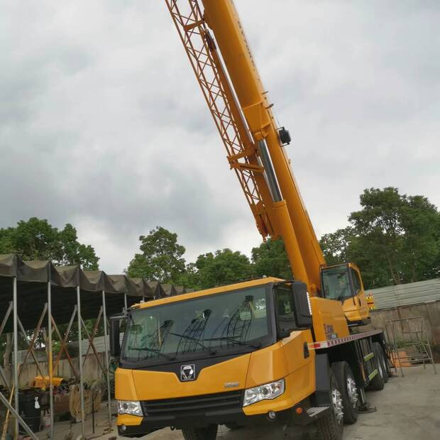 Avtodvigalo 2021 XCMG QY70KC: slika 7