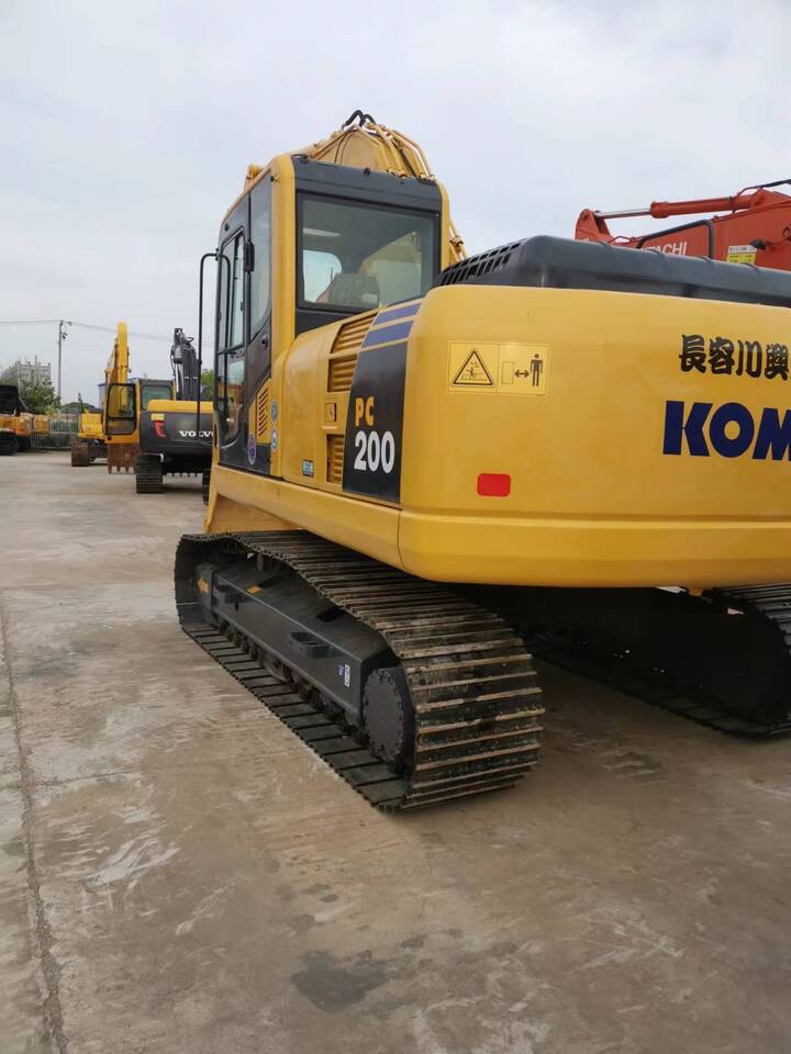 Komatsu PC200-8 - Bager goseničar: slika 4 Komatsu PC200-8 - Bager goseničar: slika 4