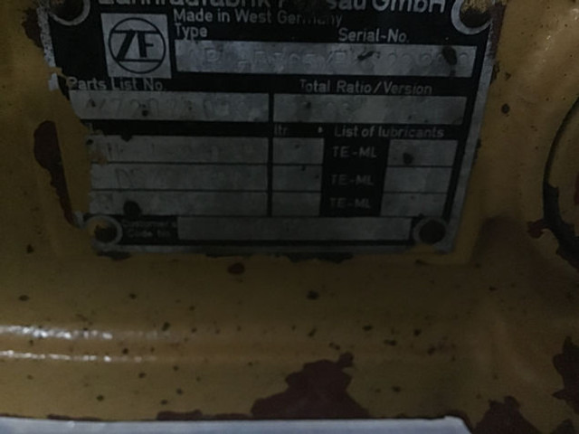 Liebherr APLB765 - Sprednja os: slika 3 Liebherr APLB765 - Sprednja os: slika 3