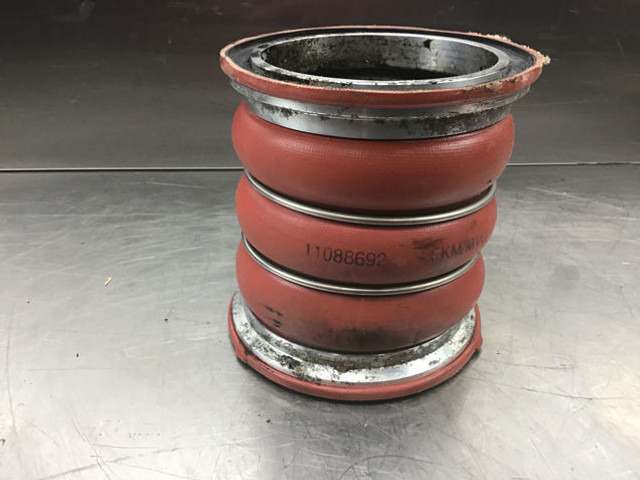 Liebherr Air Hose - Klimatski del: slika 2 Liebherr Air Hose - Klimatski del: slika 2