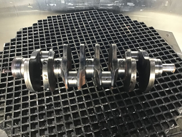 Liebherr Crankshaft D924 - Ročična gred: slika 2 Liebherr Crankshaft D924 - Ročična gred: slika 2