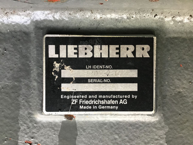Liebherr Front Axle - Os in deli: slika 4 Liebherr Front Axle - Os in deli: slika 4