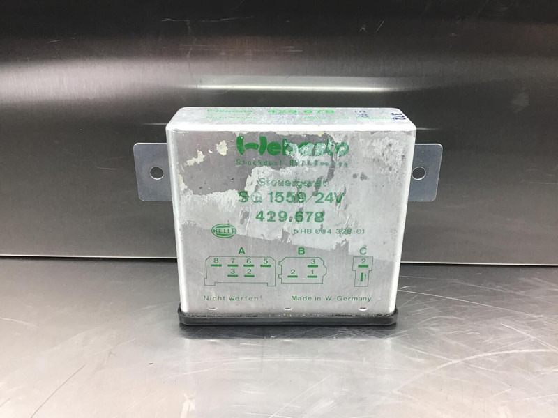 Liebherr L506 / L508 / L510 - ECU: slika 1 Liebherr L506 / L508 / L510 - ECU: slika 1