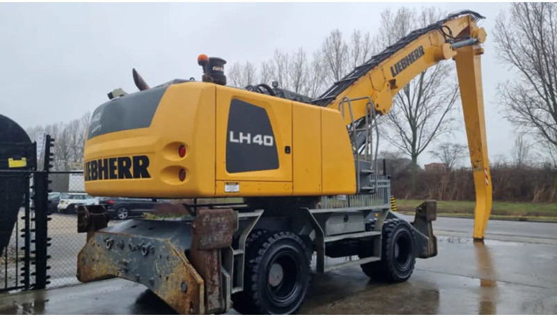 Liebherr LH40 M - Bager za prekladanje primarnih/ Sekundarnih surovin: slika 2 Liebherr LH40 M - Bager za prekladanje primarnih/ Sekundarnih surovin: slika 2