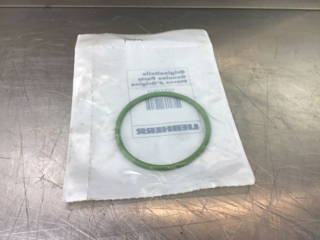 Liebherr O-ring 10337802 - Motor in deli: slika 1 Liebherr O-ring 10337802 - Motor in deli: slika 1