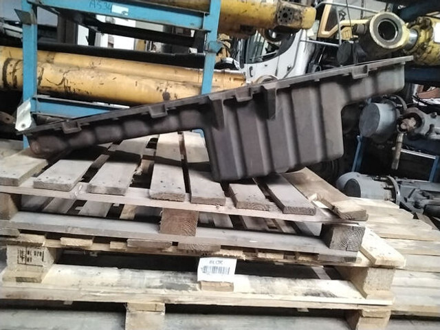 Liebherr Oil Sump - Karter: slika 3 Liebherr Oil Sump - Karter: slika 3