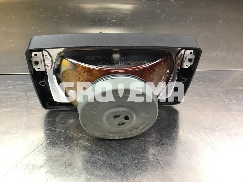 Liebherr R912 Li / R902 L - Žarometi: slika 2 Liebherr R912 Li / R902 L - Žarometi: slika 2