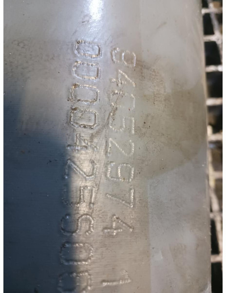 Liebherr R922 LC / R922 NLC / R922 SLC / R922 XLC - Hidravlični cilinder: slika 2 Liebherr R922 LC / R922 NLC / R922 SLC / R922 XLC - Hidravlični cilinder: slika 2