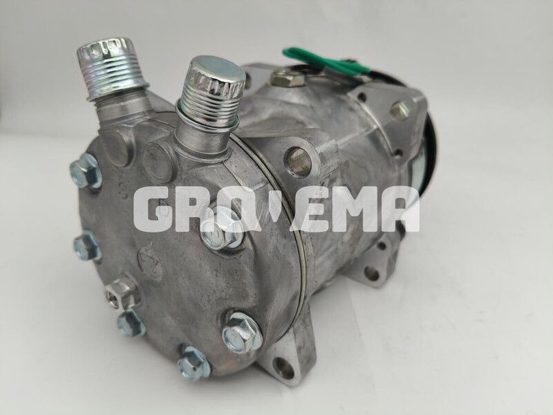 Liebherr R922 / R926 COMP / R926 K-LC / R922 Li - Kompresor klime: slika 3 Liebherr R922 / R926 COMP / R926 K-LC / R922 Li - Kompresor klime: slika 3