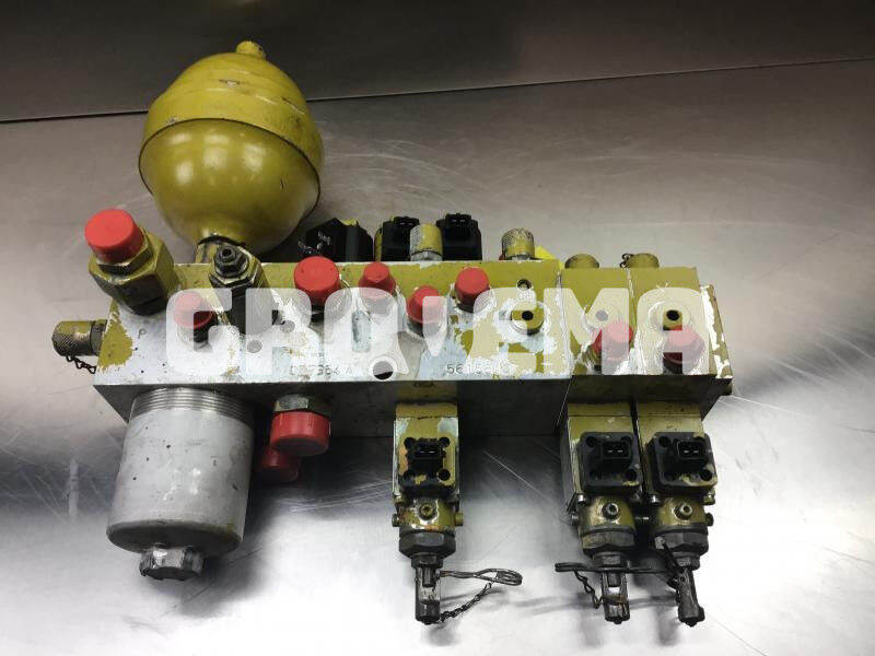 Liebherr R934B / R974B / R974 / R964B - Hidravlika: slika 3 Liebherr R934B / R974B / R974 / R964B - Hidravlika: slika 3