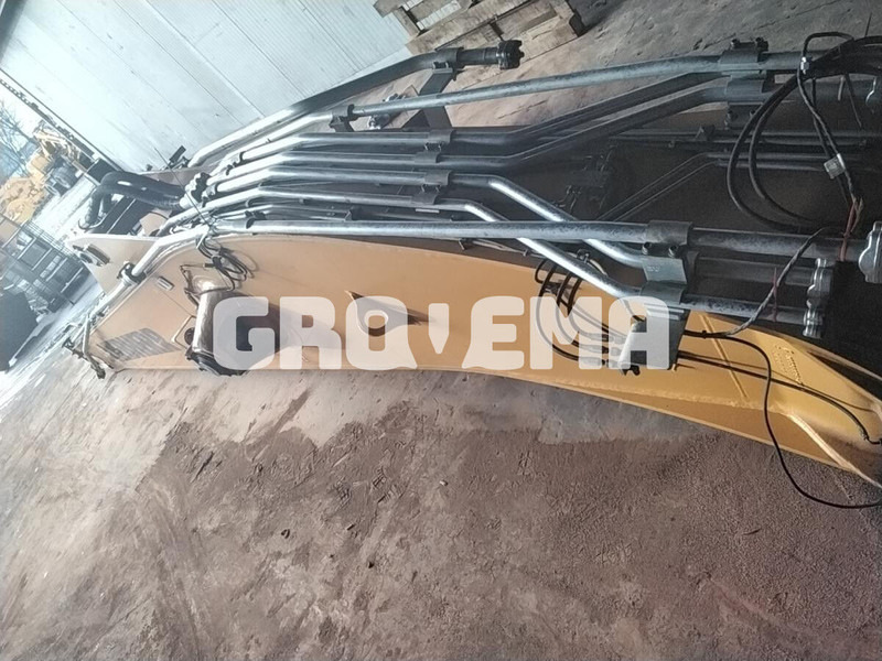 Liebherr R946 / R946 LC / R946 LC-V / R946 NLC / R946 S-HD - Karoserija in zunanjost: slika 2 Liebherr R946 / R946 LC / R946 LC-V / R946 NLC / R946 S-HD - Karoserija in zunanjost: slika 2