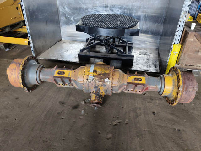 Liebherr Rear Axle - Os in deli: slika 4 Liebherr Rear Axle - Os in deli: slika 4