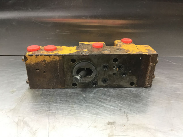 Liebherr Regulating Valve - Hidravlika: slika 1 Liebherr Regulating Valve - Hidravlika: slika 1
