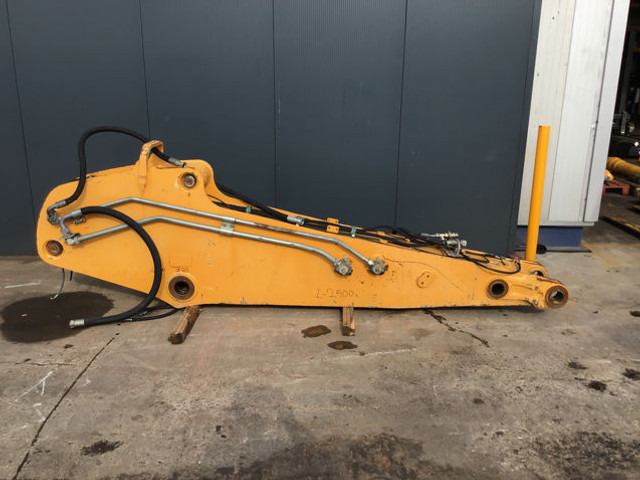 Liebherr Stick - Karoserija in zunanjost: slika 1 Liebherr Stick - Karoserija in zunanjost: slika 1