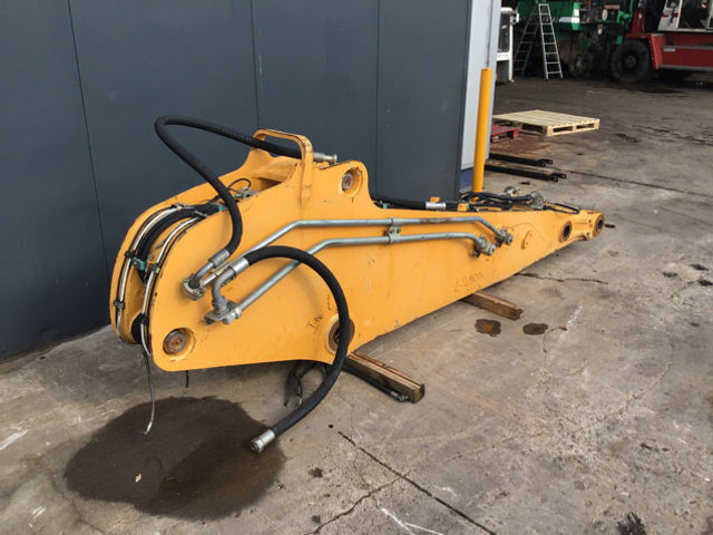 Liebherr Stick - Karoserija in zunanjost: slika 3 Liebherr Stick - Karoserija in zunanjost: slika 3