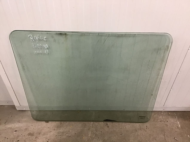 Liebherr Window Glass - Okno in deli: slika 3 Liebherr Window Glass - Okno in deli: slika 3