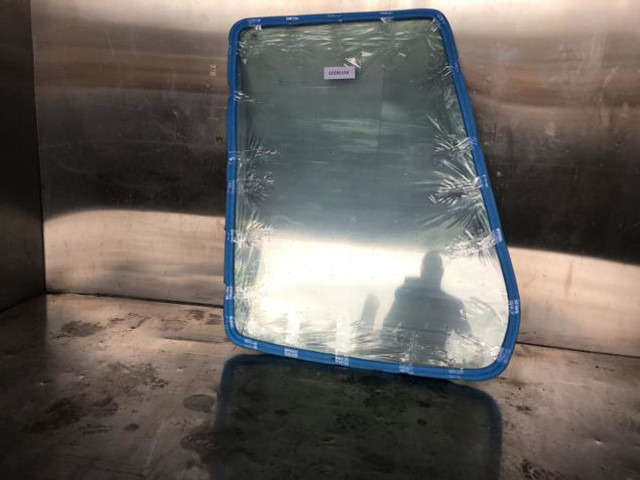 Liebherr Window Glass - Okno in deli: slika 3 Liebherr Window Glass - Okno in deli: slika 3