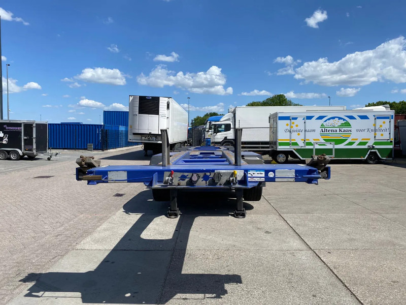 Broshuis 2Connect 2AKCC / 4 Axles / 3x Steering Axle / 2x Lift Axle - Kontejnerska polprikolica/ Polprikolica z zamenljivim tovoriščem: slika 5 Broshuis 2Connect 2AKCC / 4 Axles / 3x Steering Axle / 2x Lift Axle - Kontejnerska polprikolica/ Polprikolica z zamenljivim tovoriščem: slika 5