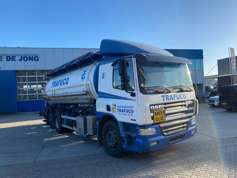 DAF CF 75.310 / Manual / 16000 LT / 5 Compartments / ADR / Euro 3 - Tovornjak cisterna: slika 3 DAF CF 75.310 / Manual / 16000 LT / 5 Compartments / ADR / Euro 3 - Tovornjak cisterna: slika 3