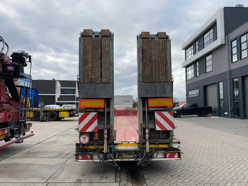 Faymonville Max Trailer F-S44-1A1Y / Extendable / Hydraulic Ramps / 58 Ton / 2x Steering Axle - Nizko noseča polprikolica: slika 2 Faymonville Max Trailer F-S44-1A1Y / Extendable / Hydraulic Ramps / 58 Ton / 2x Steering Axle - Nizko noseča polprikolica: slika 2