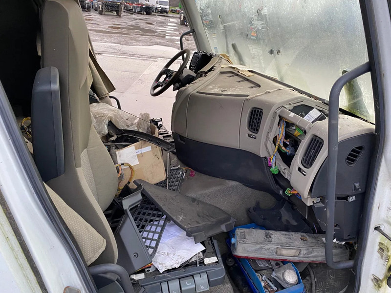 Tovornjak-šasija Renault Premium Cabine: slika 9