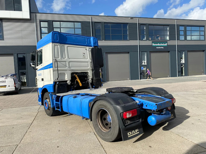 DAF XF 106.440 SC / ADR / Stand Airco / PTO - Vlačilec: slika 4 DAF XF 106.440 SC / ADR / Stand Airco / PTO - Vlačilec: slika 4