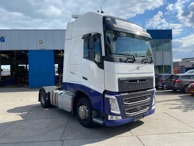 Volvo FH 13.500 Globetrotter XL / I-Park Cool / 2x Tank / Euro 6D - Vlačilec: slika 3 Volvo FH 13.500 Globetrotter XL / I-Park Cool / 2x Tank / Euro 6D - Vlačilec: slika 3