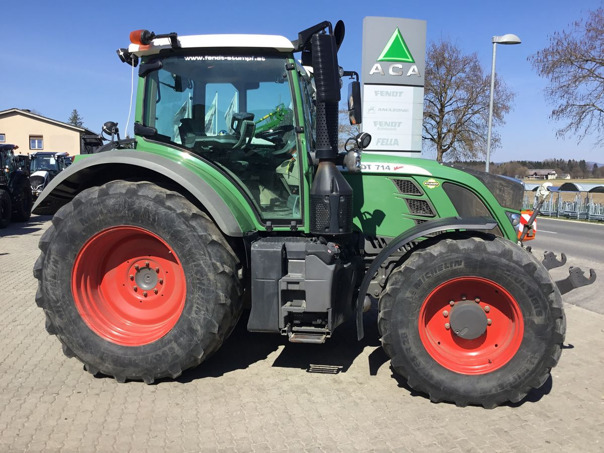 Fendt 714 Vo Vario - Traktor: slika 2 Fendt 714 Vo Vario - Traktor: slika 2