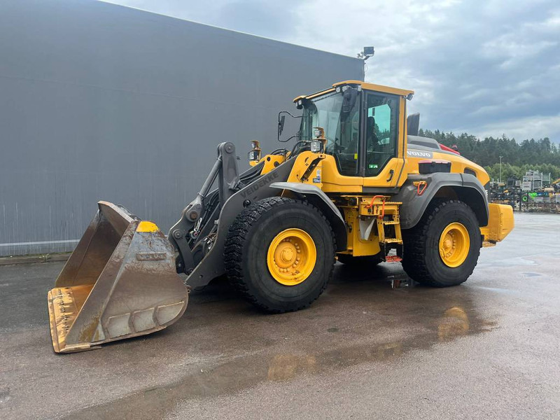 Volvo L 110 H - Kolesni nakladalec: slika 1 Volvo L 110 H - Kolesni nakladalec: slika 1