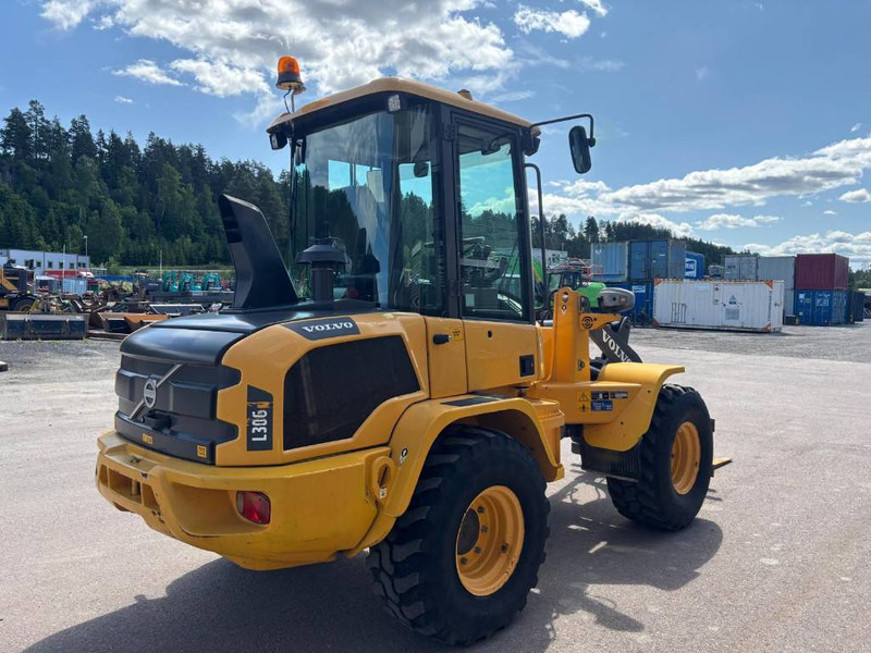 Volvo L 30 GS - Kolesni nakladalec: slika 3 Volvo L 30 GS - Kolesni nakladalec: slika 3