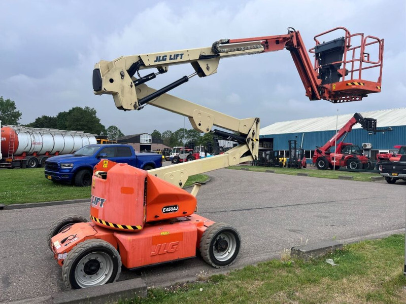JLG E450AJ - Zglobna dvižna ploščad: slika 3 JLG E450AJ - Zglobna dvižna ploščad: slika 3