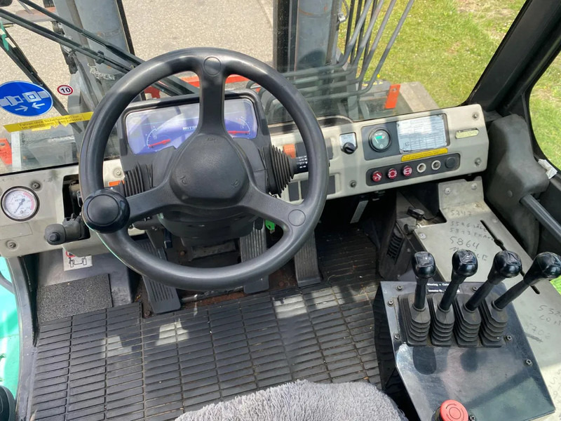 Diesel viličar Mitsubishi FD90N: slika 13 Diesel viličar Mitsubishi FD90N: slika 13