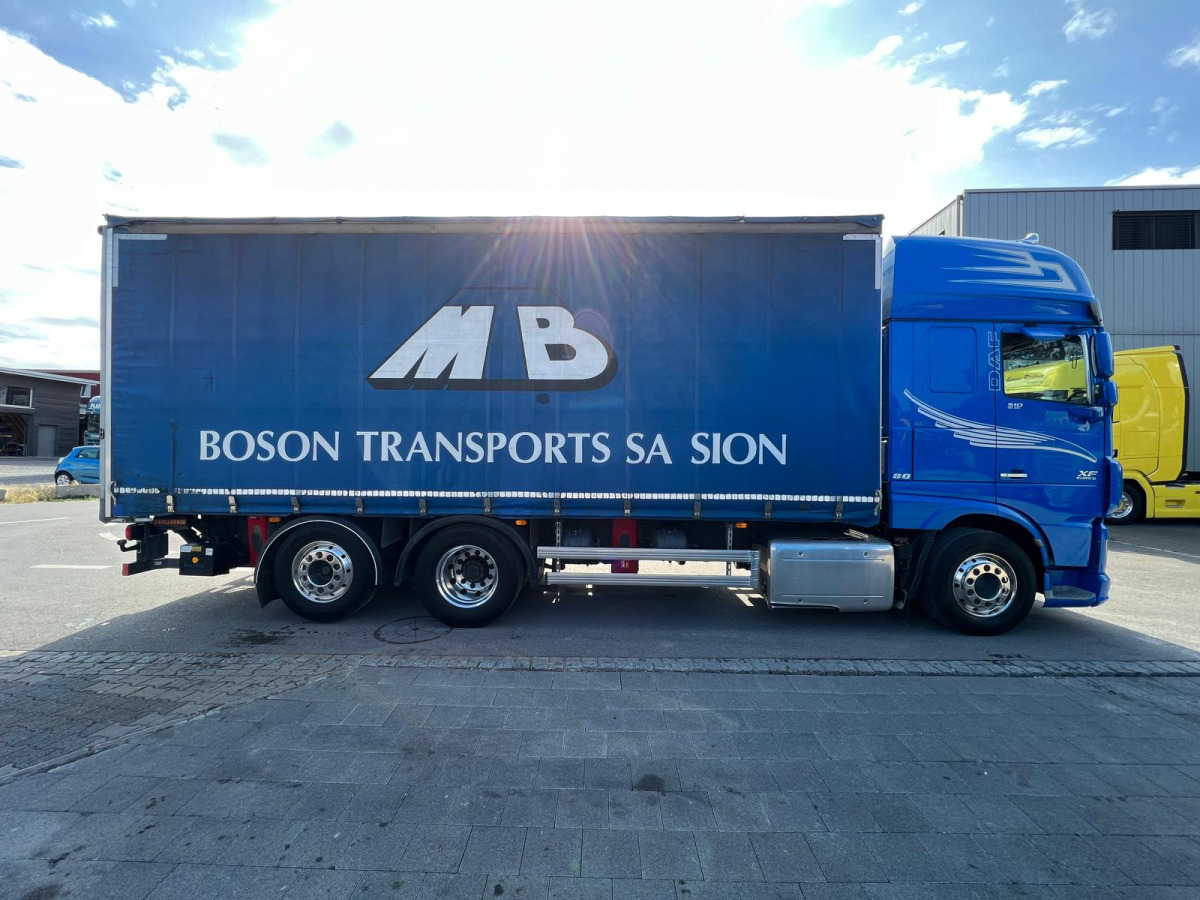 DAF XF510 6x2 - Tovornjak s ponjavo: slika 4 DAF XF510 6x2 - Tovornjak s ponjavo: slika 4