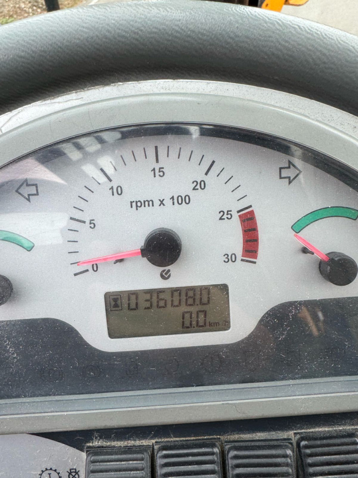 Teleskopski viličar GENIE GTH 4018 SR/Roto: slika 14
