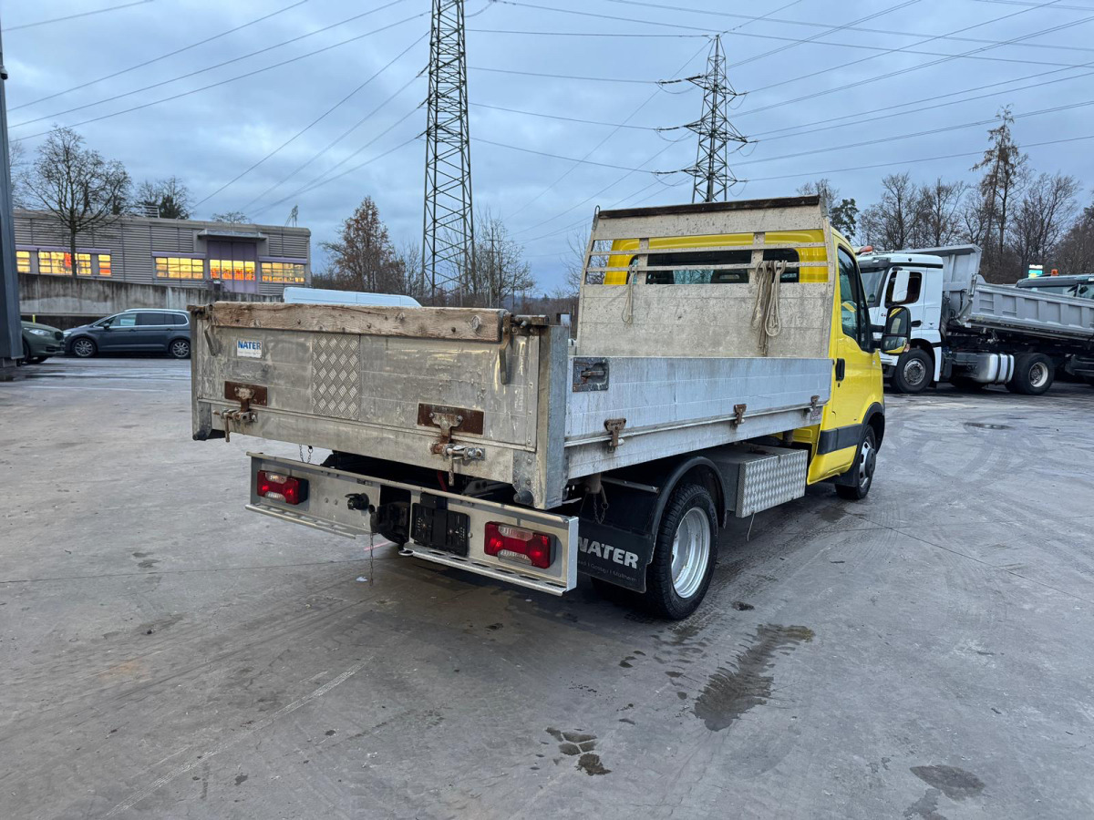 IVECO Daily 35C15 4x2 - Dostavno vozilo prekucnik: slika 5 IVECO Daily 35C15 4x2 - Dostavno vozilo prekucnik: slika 5