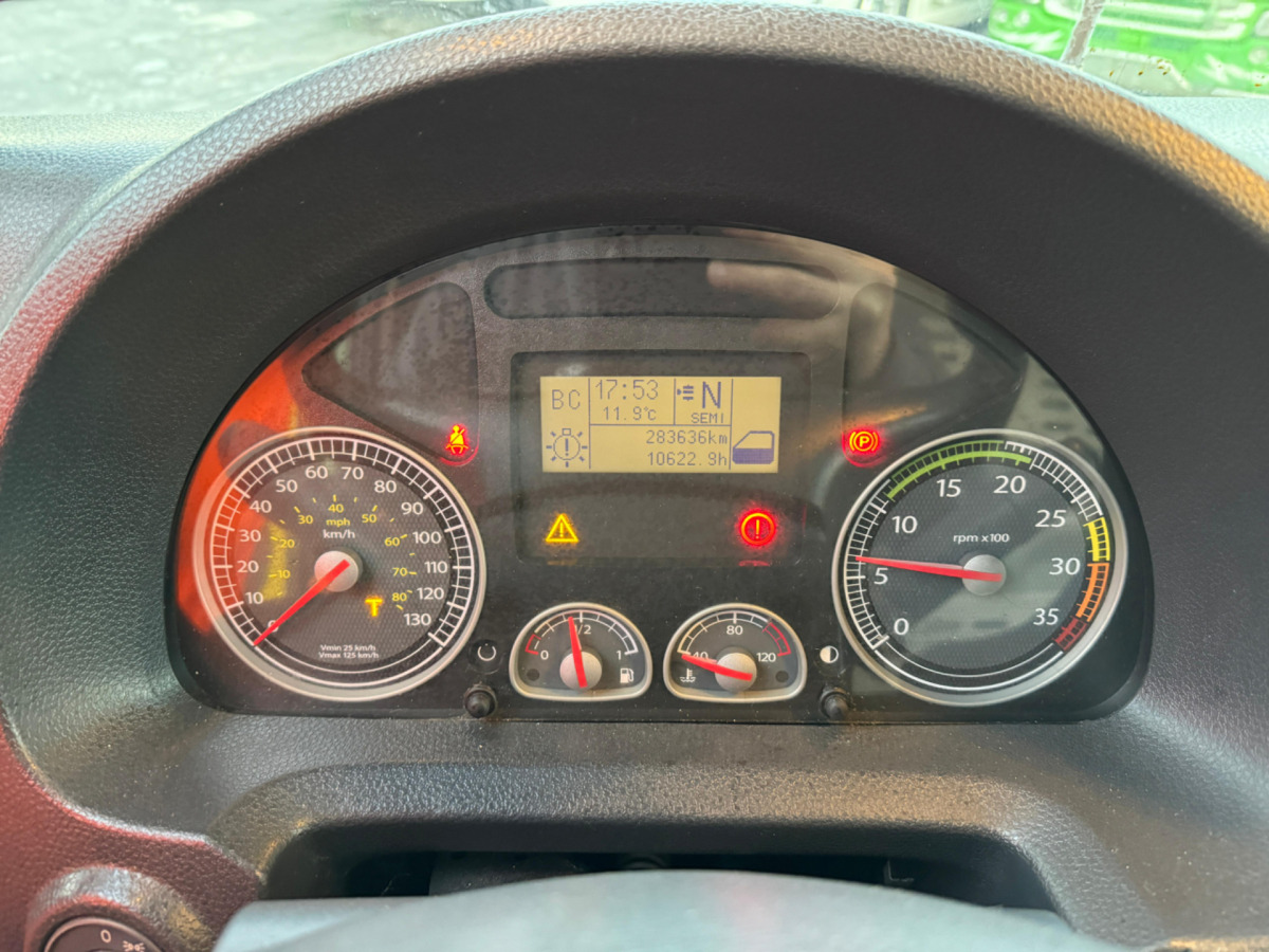 IVECO Eurocargo 120E25 4x2 Bi-Temp. lizing IVECO Eurocargo 120E25 4x2 Bi-Temp.: slika 16 IVECO Eurocargo 120E25 4x2 Bi-Temp. lizing IVECO Eurocargo 120E25 4x2 Bi-Temp.: slika 16