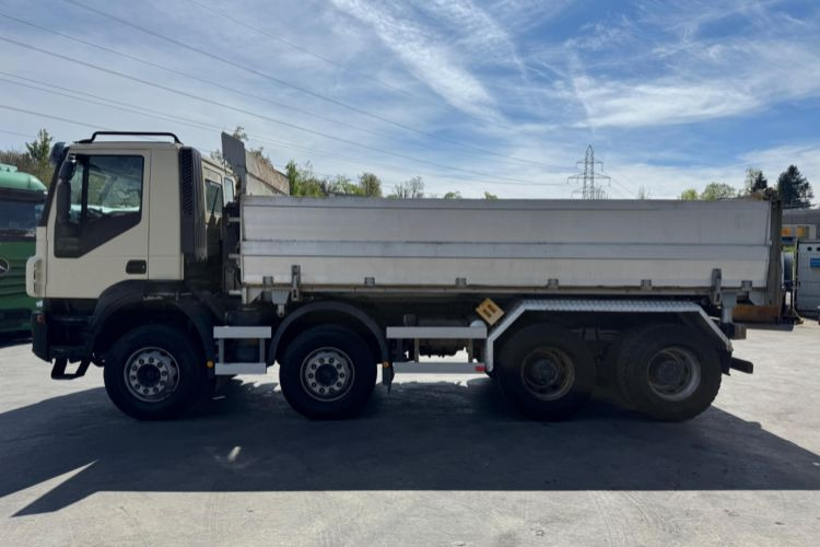 Iveco Trakker 450 8x4 lizing Iveco Trakker 450 8x4: slika 9