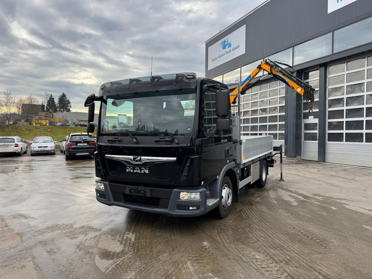 MAN TGL 12.250 Effer 35/3 - Tovornjak z dvigalom: slika 1 MAN TGL 12.250 Effer 35/3 - Tovornjak z dvigalom: slika 1