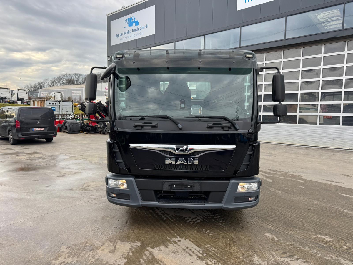 MAN TGL 12.250 Effer 35/3 - Tovornjak z dvigalom: slika 3 MAN TGL 12.250 Effer 35/3 - Tovornjak z dvigalom: slika 3