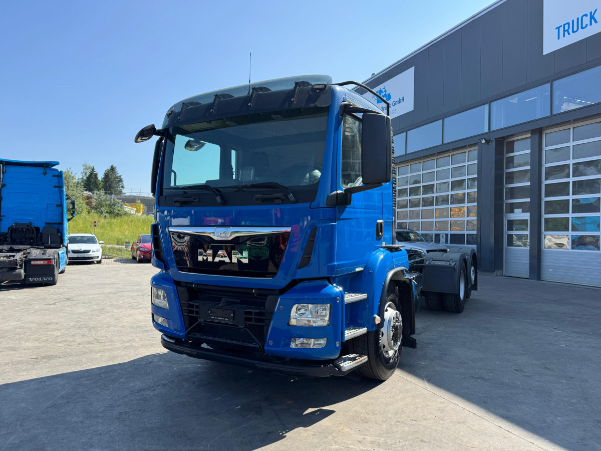 MAN TGS 26.440 6x2/4 Fahrgestell - Tovornjak-šasija: slika 1 MAN TGS 26.440 6x2/4 Fahrgestell - Tovornjak-šasija: slika 1