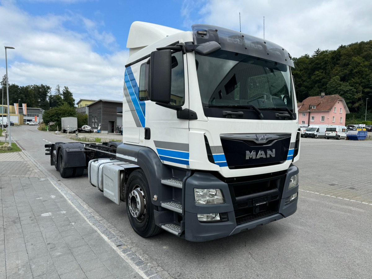 MAN TGS 26.440 6x2 Chassis - Tovornjak-šasija: slika 3 MAN TGS 26.440 6x2 Chassis - Tovornjak-šasija: slika 3