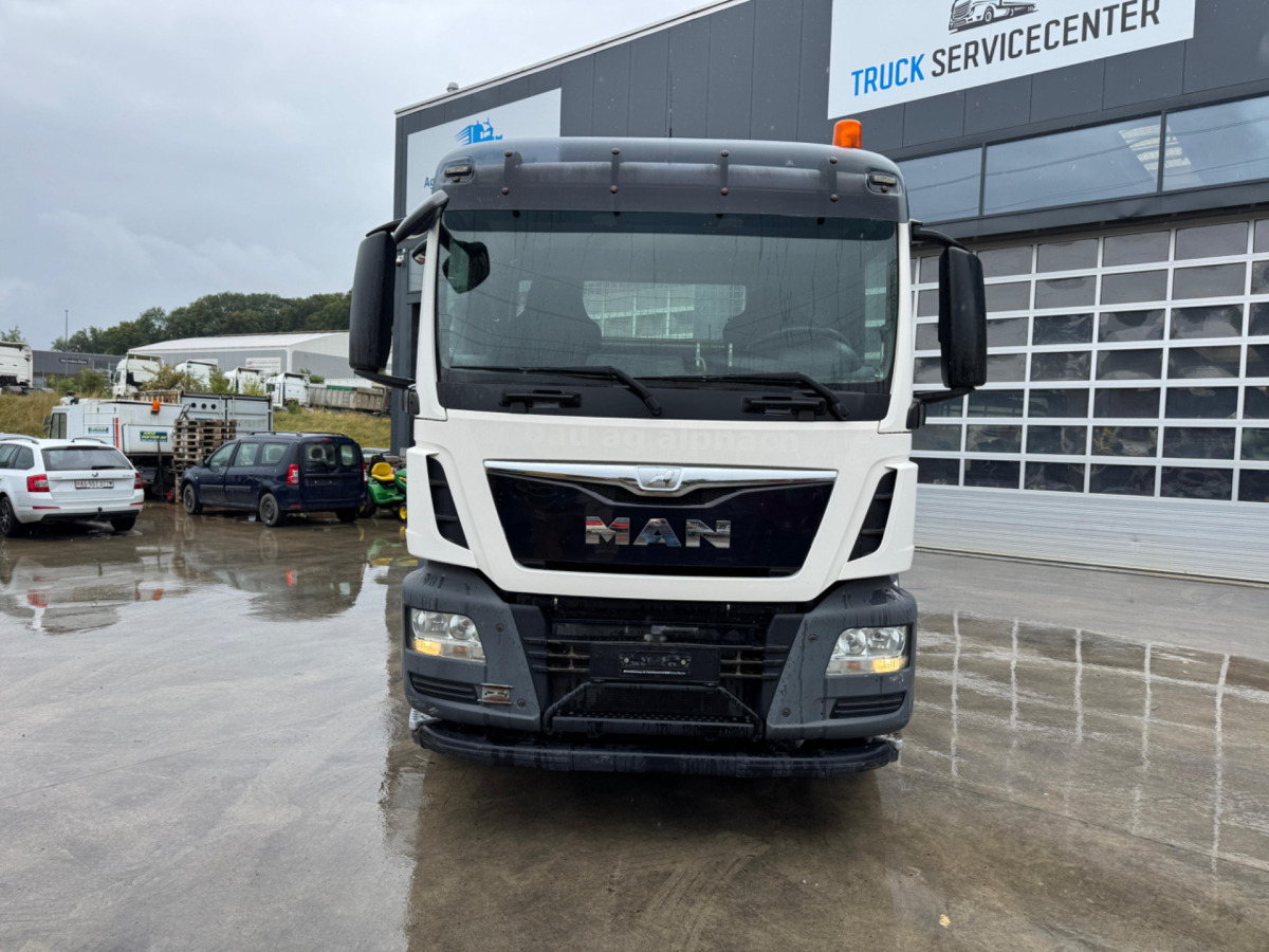 MAN TGS 28.440 6x2 UT GIGANT - Komunalni tovornjak: slika 2 MAN TGS 28.440 6x2 UT GIGANT - Komunalni tovornjak: slika 2